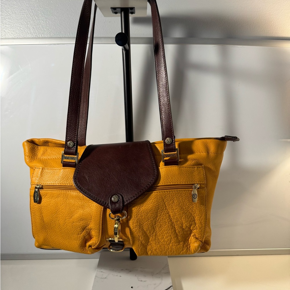 Valentina - GUC - Gold and Brown Leather Shoulder Bag